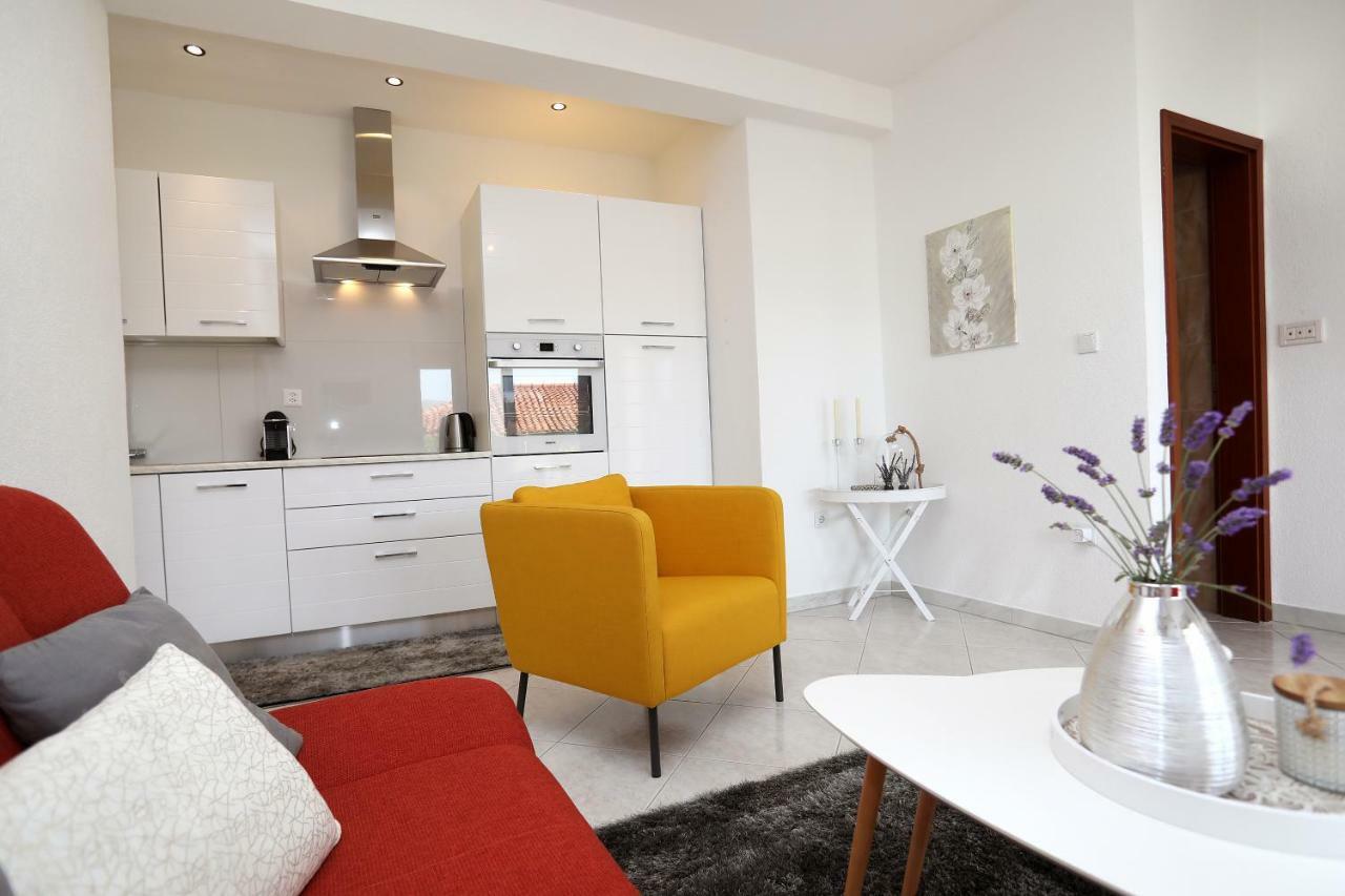 Apartment Katarina Trogir Eksteriør bilde